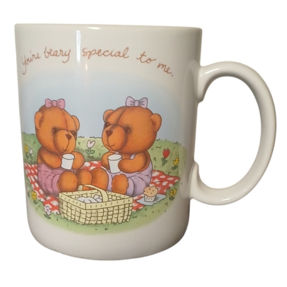 Adorable Vintage Avon Mug